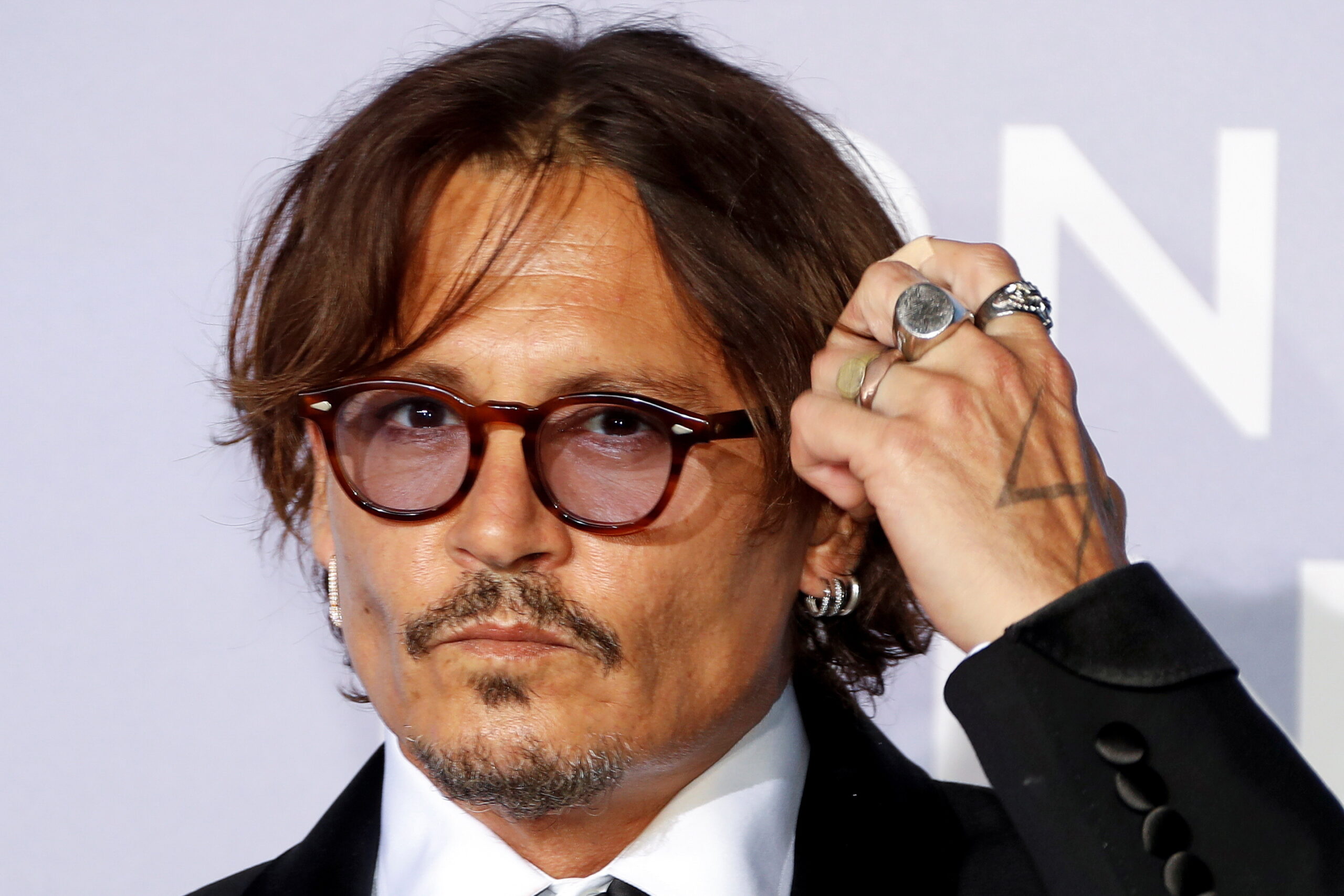 Jhonny Depp va a juicio al ser acusado de agresión