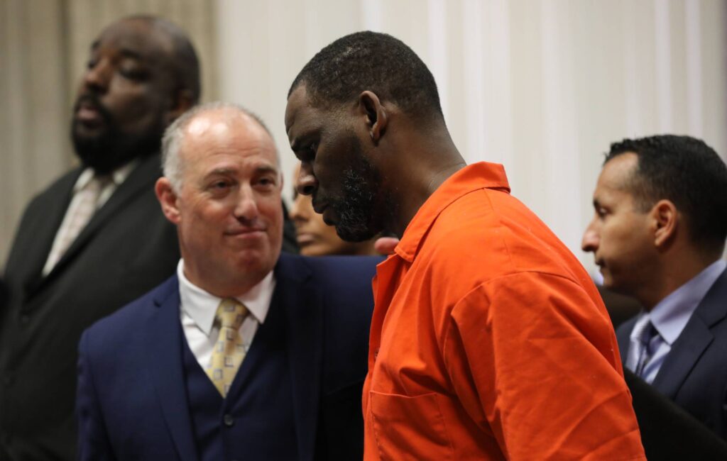 R. Kelly condenado a 30 años de cárcel