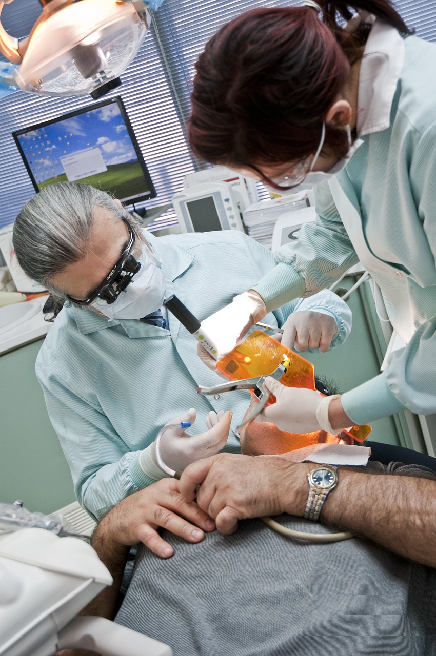 Cómo elegir un dentista de confianza